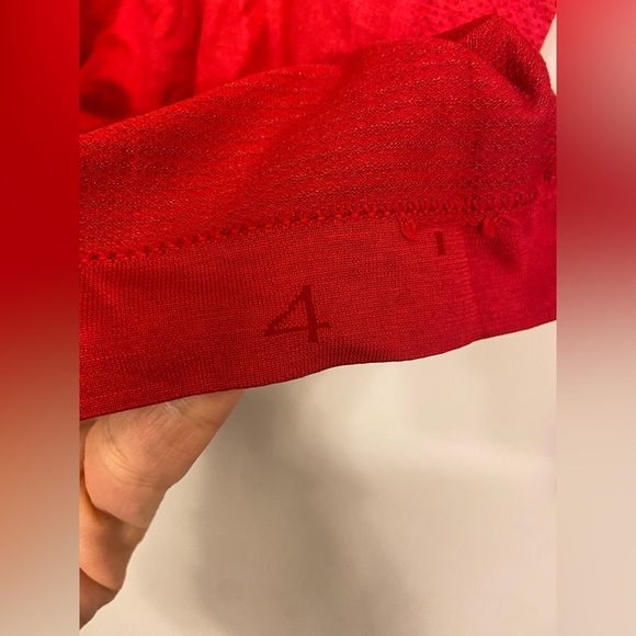 Lululemon Miami Long Sleeve Swiftly Red Size 4 - Picture 4 of 5